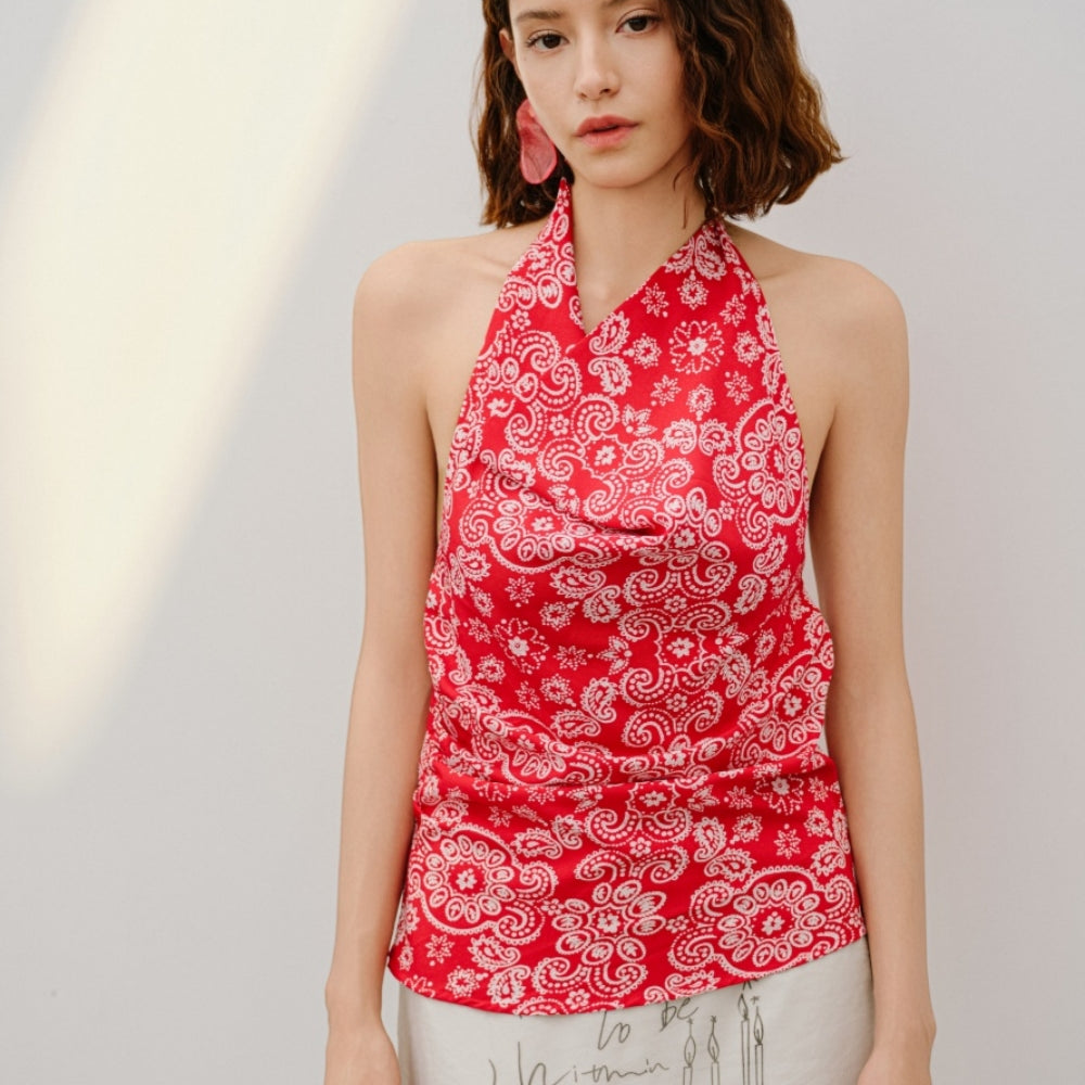 Sexy Halter Neck Paisley Top – Effortless Summer Style with Vibrant Retro Print