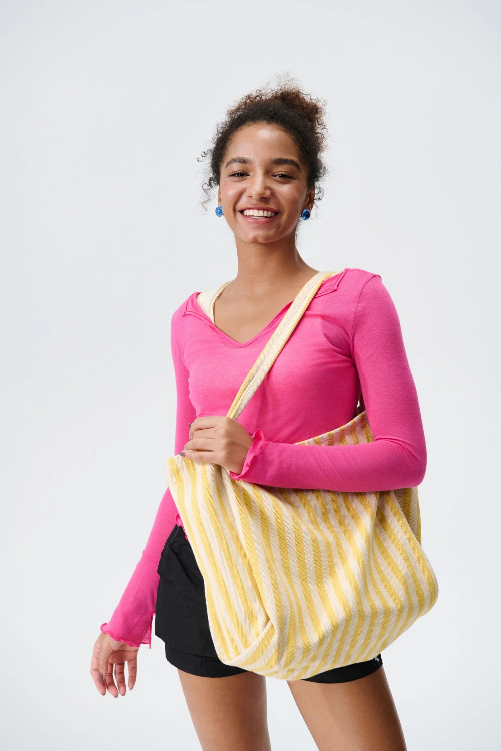 V-Neck T-Shirt That Smoothes and Suits Your Figure
